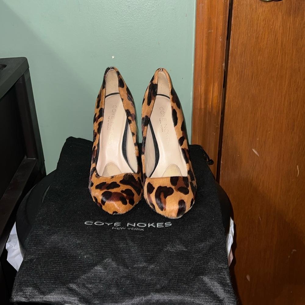 Coye Nokes Leopard Print Heels!!!